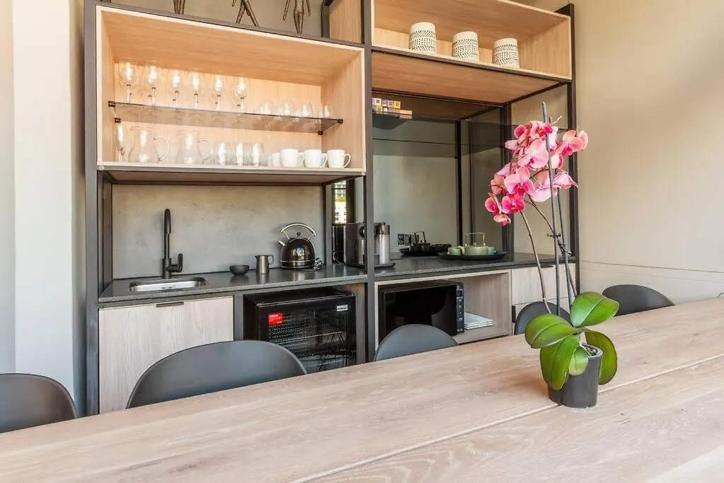 Sun Filled Contemporary Apartment In The East City Ciudad del Cabo Sudáfrica